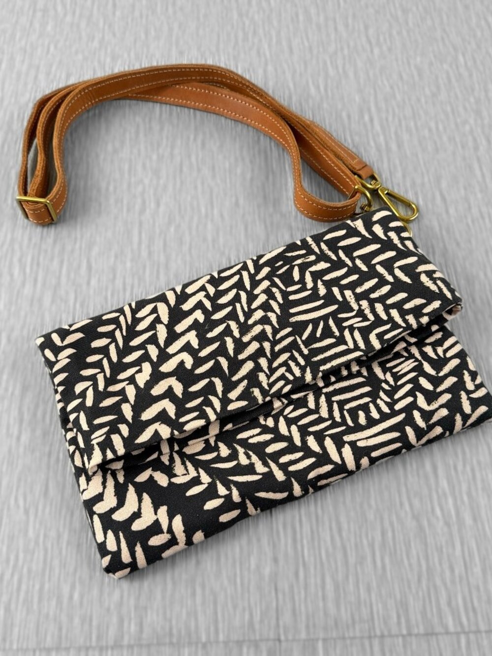 Canvas Purse Abstract Crossbody SSEKO Convertible Bag Envelope Clutch Bag
